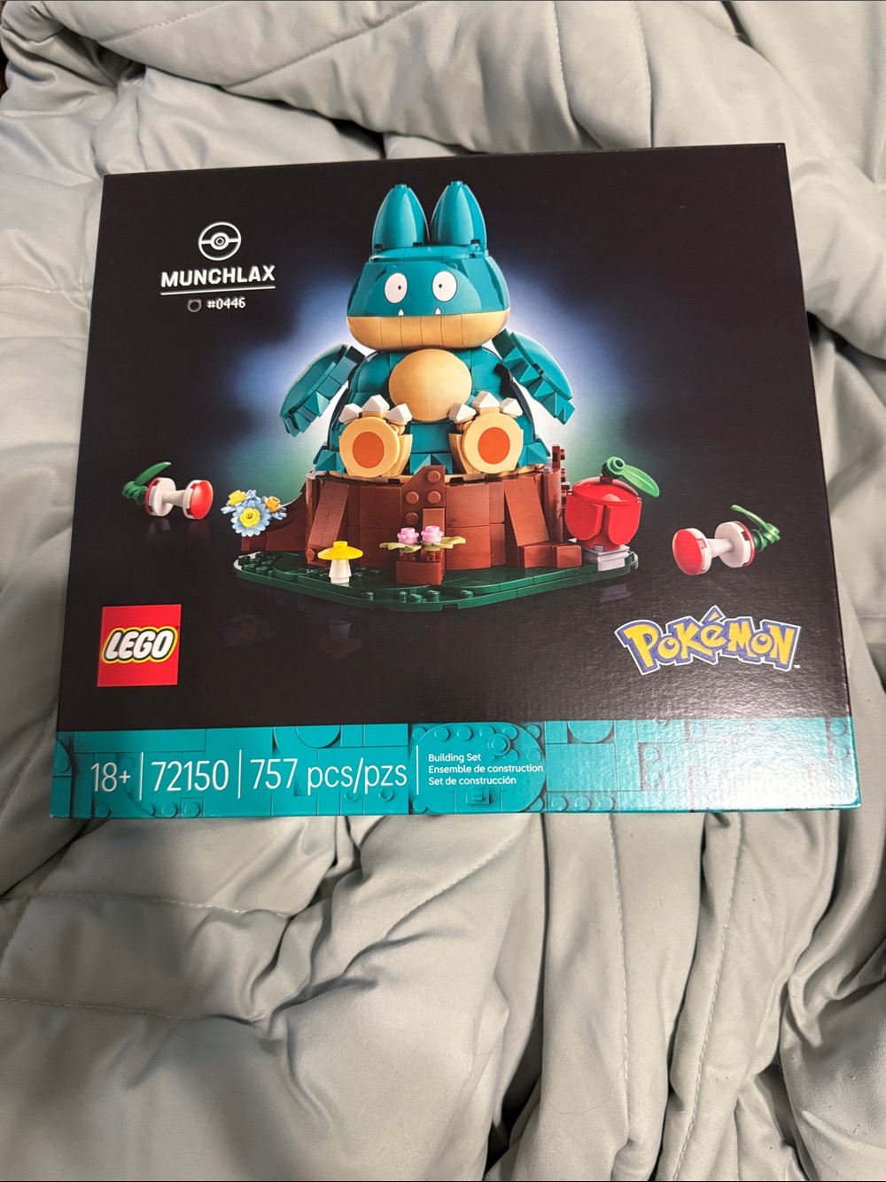 Lego Pokémon Munchlax Set - Teal, Brown, Yellow, Red